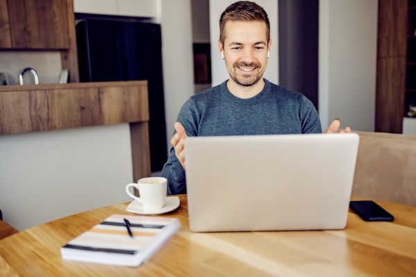 cliente satisfecho con su web